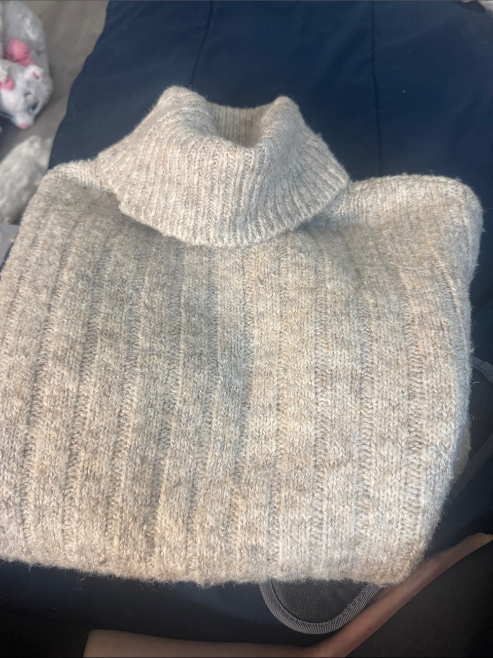 William Rast Women's Cream Ribbed Turtleneck Sweater